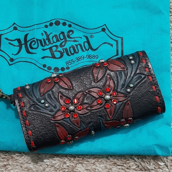 Heritage Brand Black and Red Floral Mini - Picture 10 of 11